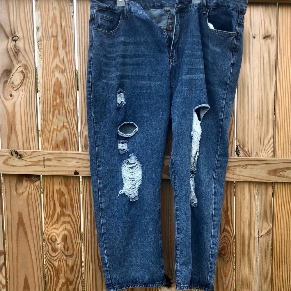 Shein Distressed Jeans Sz. 4x Denim Pants 28